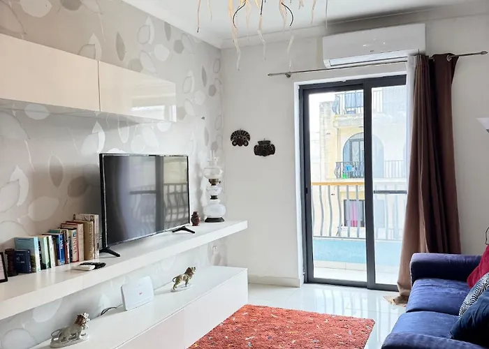 2 Bedroom - 5 Mins From The Sea アパート セント・ポールズ・ベイ